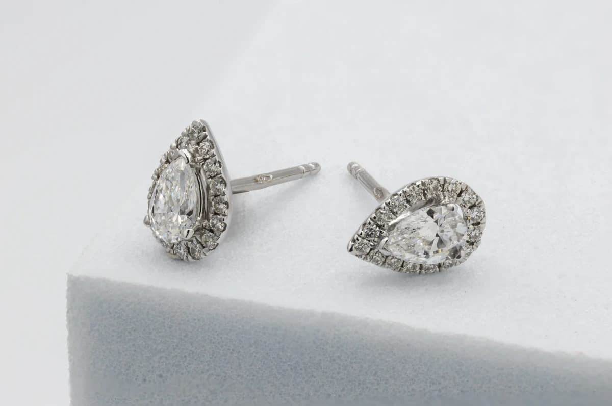 Exquisite 3ct Diamond Earrings – High-End Diamond Jewellery | Cervin Blanc